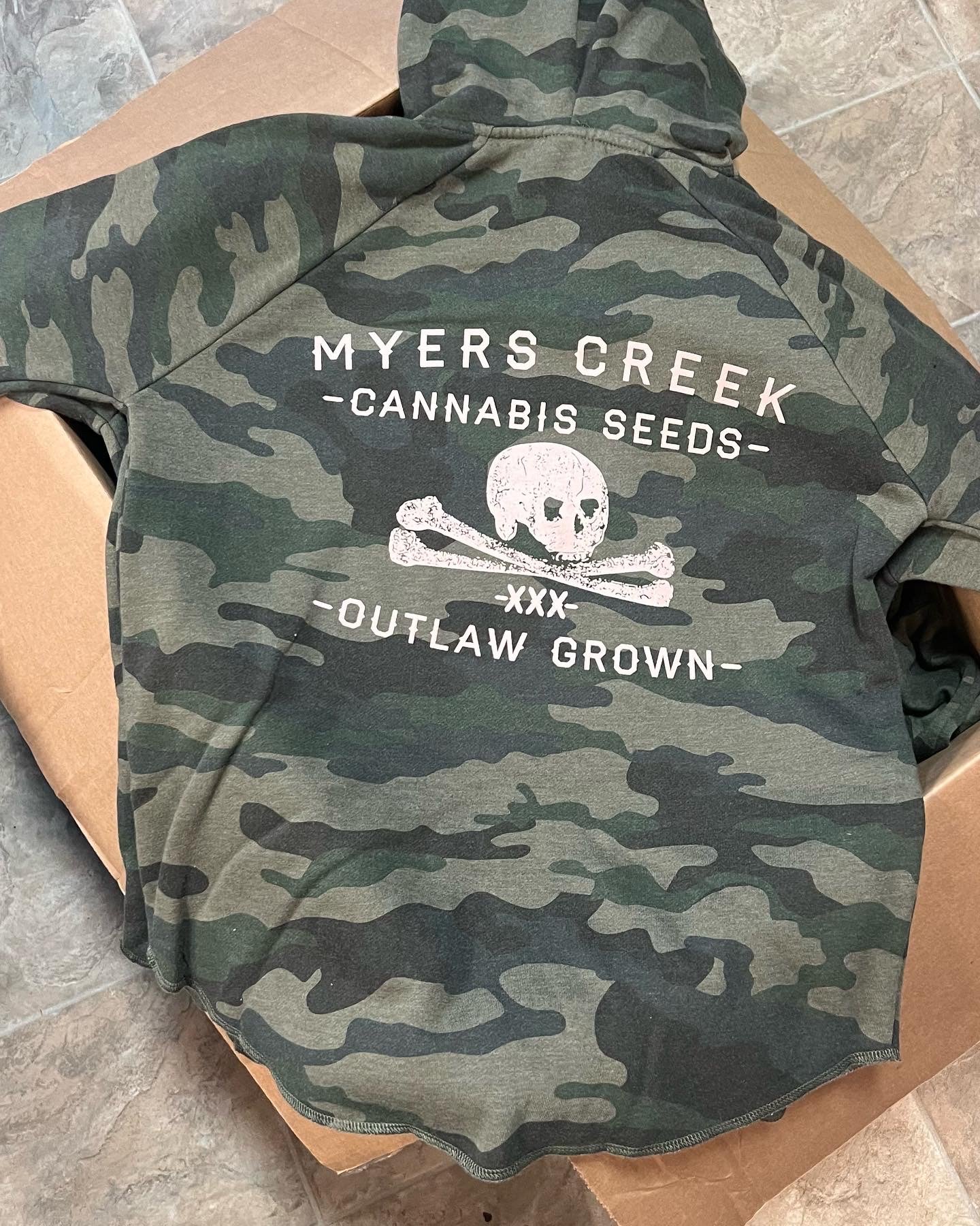 Myers Creek Camouflage Heather Pullover