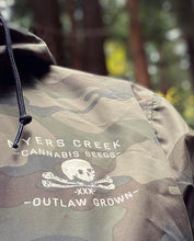 Load image into Gallery viewer, Myers Creek Camouflage Anorak Jacket
