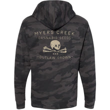 Load image into Gallery viewer, Myers Creek Black Camouflage Pullover
